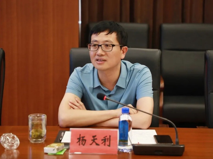 爱游戏-中国一站式体育服务平台
与徐工消防签署战略合作协议 携手深耕中国高空产业市场